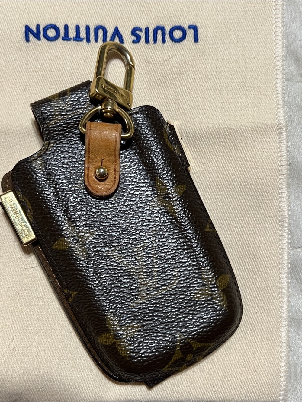 Louis Vuitton Monogram Canvas Phone Holster with Gold Hardware - Picture 3 of 4